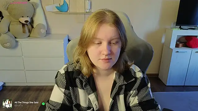 Ol1via online show from 04.25.26