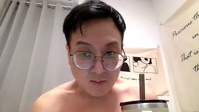 Snapshot of BunchedDogsbody chatting on 01.14.26 BunchedDogsbody online show from 01.14.26