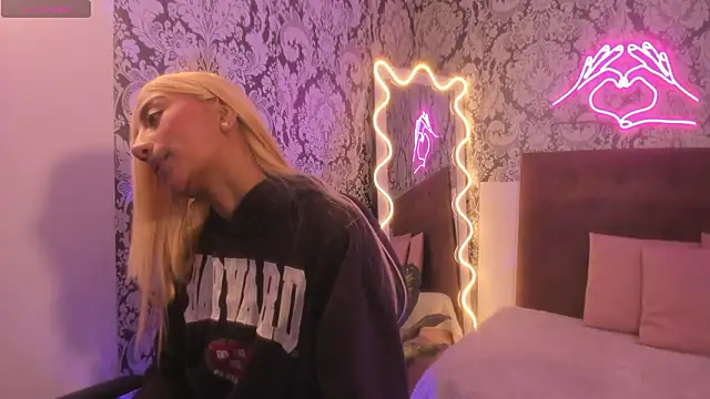 IRINA TAY1 online show from 03.02.26