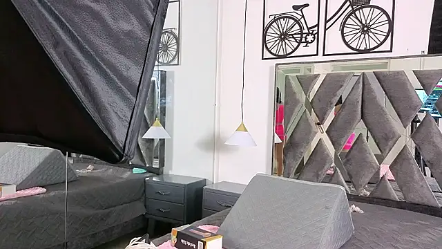 Snapshot of SalomeWilson chatting on 01.10.26 SalomeWilson online show from 01.10.26