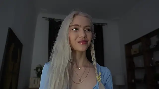 KristalCrowner online show from 04.01.26