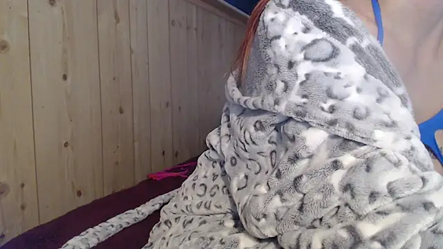 Snapshot of saraswirls69@xh chatting on 02.27.25 saraswirls69xh online show from 02.27.25