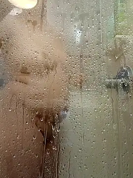 Snapshot of spicysharky chatting on 02.05.26 spicysharky online show from 02.05.26