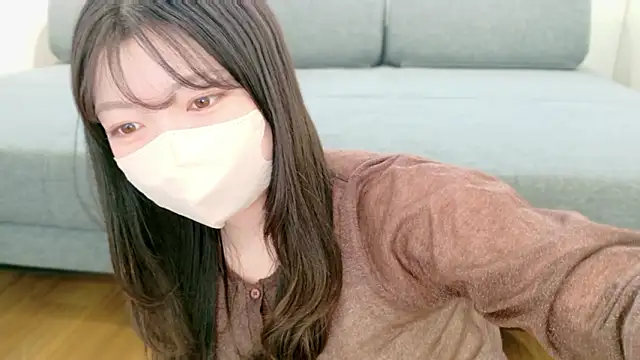Snapshot of __Yui_ chatting on 04.06.26 Yui online show from 04.06.26