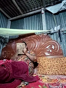 Snapshot of Hot-headed chatting on 02.27.26 Hot-headed online show from 02.27.26