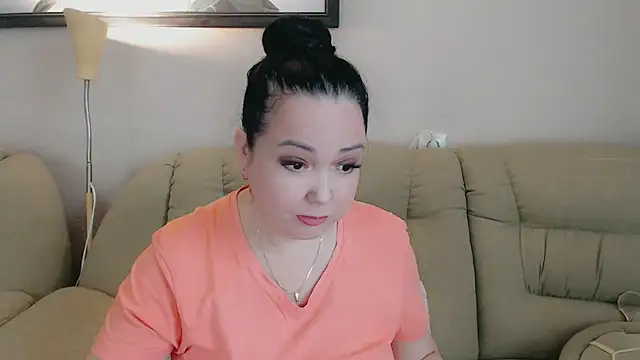 Snapshot of infinity_loveliness chatting on 11.08.25 infinity loveliness online show from 11.08.25