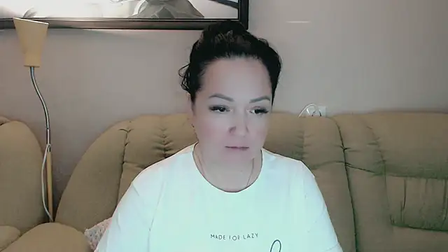 infinity loveliness online show from 11.10.25