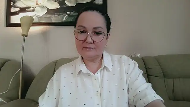 infinity loveliness online show from 05.18.26