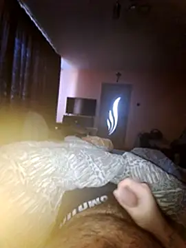 BOOMADDICT6996 online show from 04.22.26