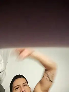 MrWolfHot online show from 01.07.26