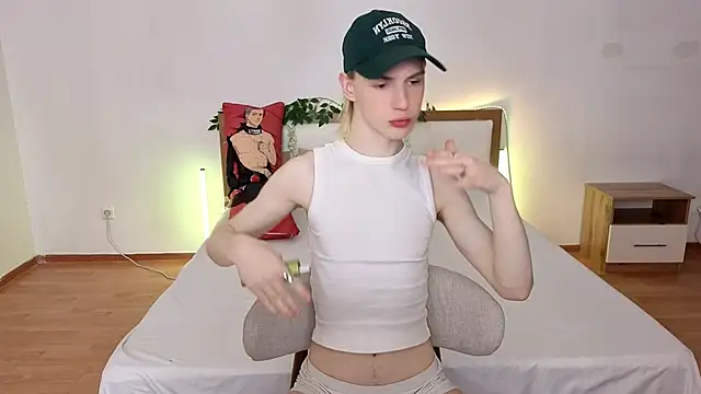 Snapshot of lucidangelok1 chatting on 05.31.26 lucidangelok1 online show from 05.31.26