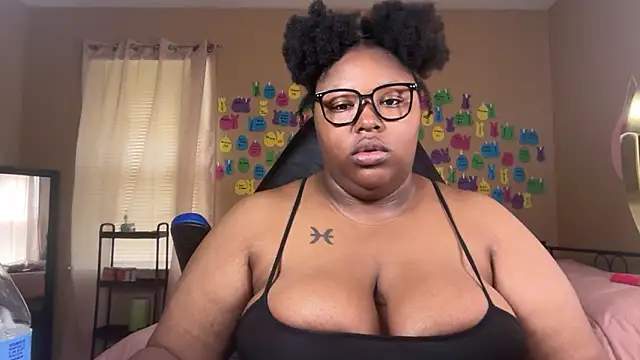 Snapshot of Chocolatebunnyxx96 chatting on 06.09.26 Chocolatebunnyxx96 online show from 06.09.26