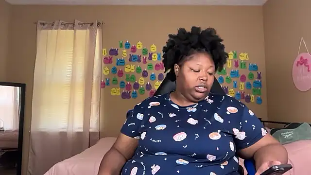 Snapshot of Chocolatebunnyxx96 chatting on 06.19.26 Chocolatebunnyxx96 online show from 06.19.26