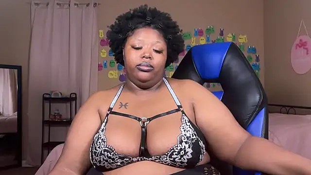 Snapshot of Chocolatebunnyxx96 chatting on 07.16.26 Chocolatebunnyxx96 online show from 07.16.26