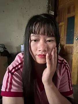 Snapshot of Suni-ii chatting on 05.06.26 Suni-ii online show from 05.06.26