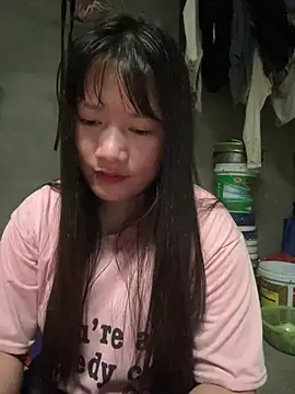 Snapshot of Suni-ii chatting on 05.24.26 Suni-ii online show from 05.24.26