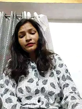 Snapshot of Priyaa_1433 chatting on 06.19.26 Priyaa 1433 online show from 06.19.26