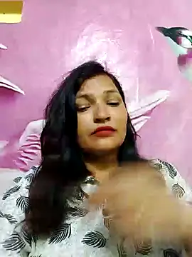 Snapshot of Priyaa_1433 chatting on 06.28.26 Priyaa 1433 online show from 06.28.26