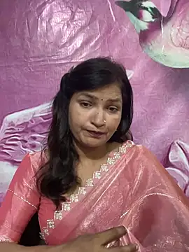 Snapshot of Priyaa_1433 chatting on 07.26.26 Priyaa 1433 online show from 07.26.26