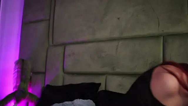 Snapshot of BlairLevine chatting on 02.26.26 BlairLevine online show from 02.26.26