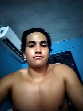 Snapshot of Xaviervtg chatting on 02.21.26 Xaviervtg online show from 02.21.26