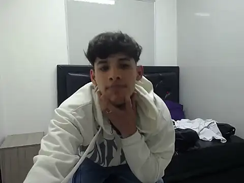 MaxStar26 online show from 01.08.26