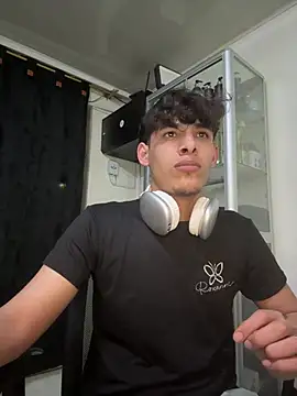 MaxStar26 online show from 03.21.26