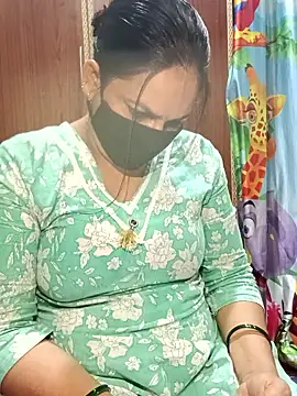 Snapshot of 01Roshani chatting on 03.02.26 01Roshani online show from 03.02.26