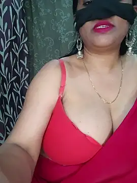 Hot-BHABHI696 online show from 04.17.26