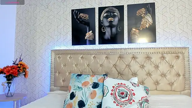 MeganRosseX online show from 01.15.26