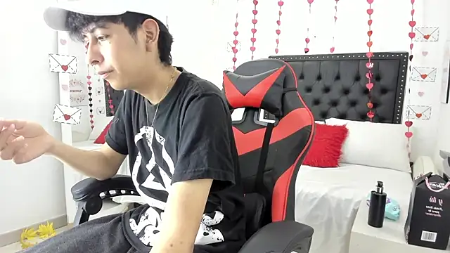 julian xx online show from 02.26.26