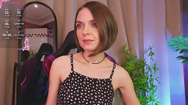 Snapshot of Lil__Fleur chatting on 02.02.26 Lil Fleur online show from 02.02.26