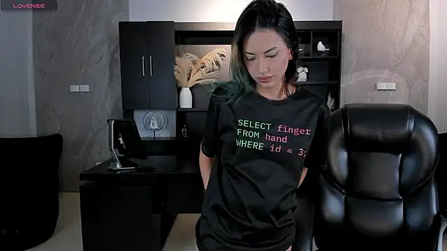 KayraLanne online show from 06.05.26