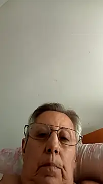 Snapshot of Marce1903 chatting on 02.10.26 Marce1903 online show from 02.10.26