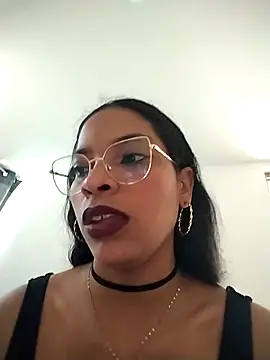 KATALINA SANTANA  online show from 02.14.26