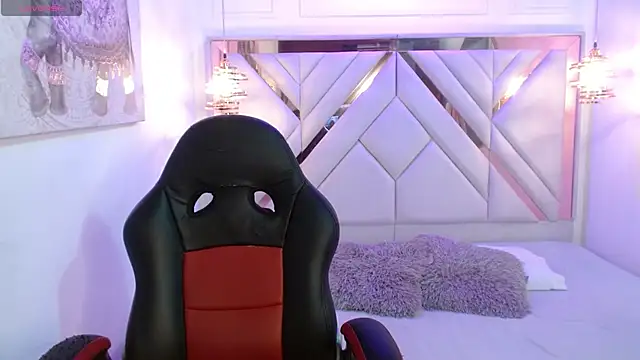 Nicolleth tk online show from 03.26.26