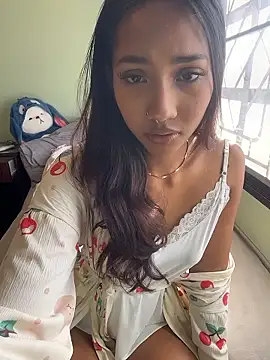 Lyla Love online show from 01.10.26