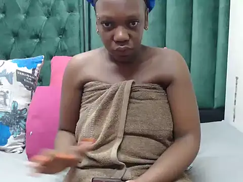 brownskingirl25 online show from 01.16.26