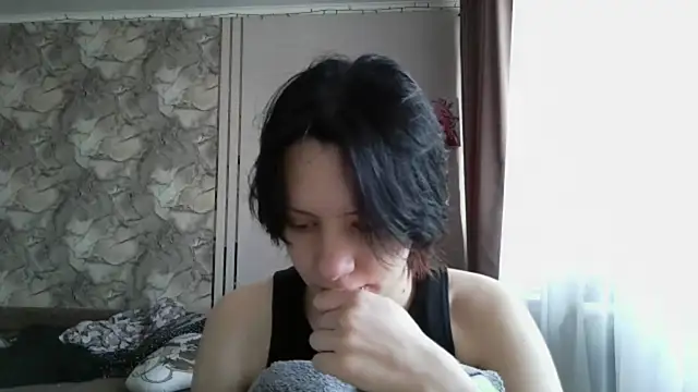 LxayBloom online show from 02.11.26