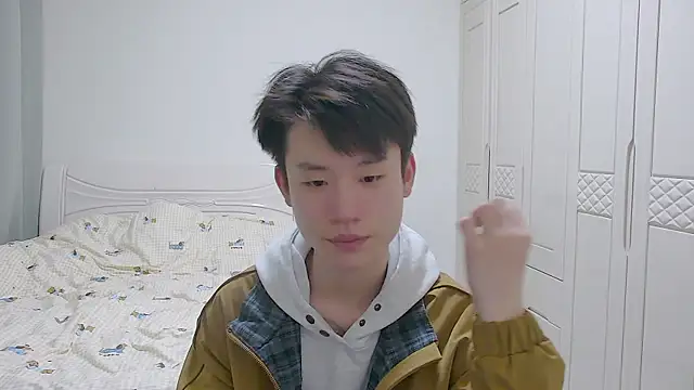 Snapshot of your-cake chatting on 03.31.26 your-cake online show from 03.31.26