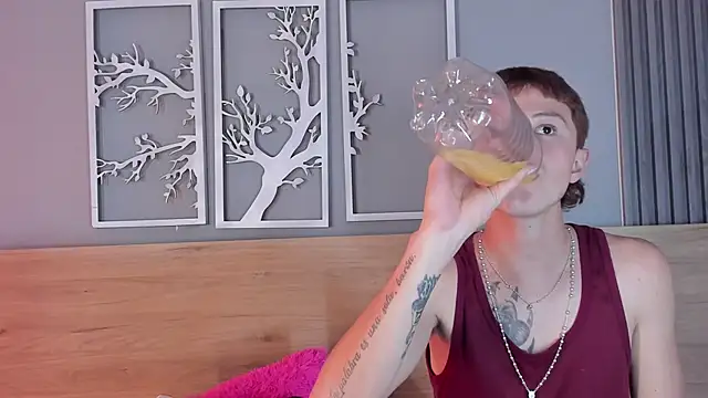 Genesis And Jack  online show from 01.16.26