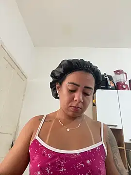 Snapshot of Cachinhossfd chatting on 02.25.26 Cachinhossfd online show from 02.25.26