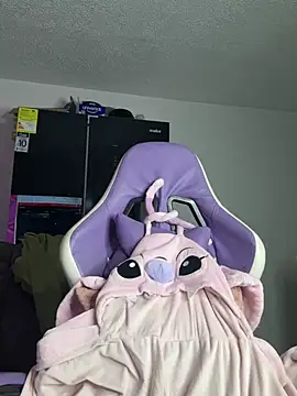 Stormi th online show from 02.11.26