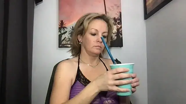 Snapshot of SattivvaXXX chatting on 02.24.26 SattivvaXXX online show from 02.24.26