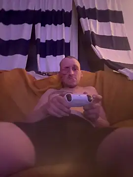 Snapshot of brian0548 chatting on 02.24.26 brian0548 online show from 02.24.26