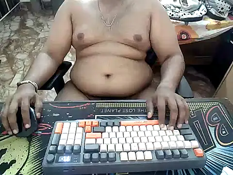 maxi23932 online show from 04.21.26