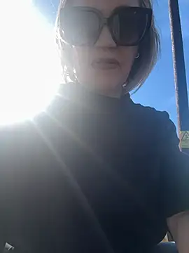 Milfshake227 online show from 04.06.26