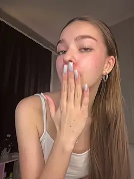 SkylineBliss online show from 02.08.26