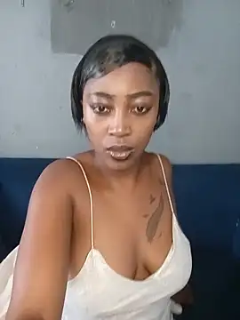 CocoButterxox online show from 06.11.26