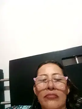 Snapshot of Salome_69 chatting on 06.15.26 Salome 69 online show from 06.15.26